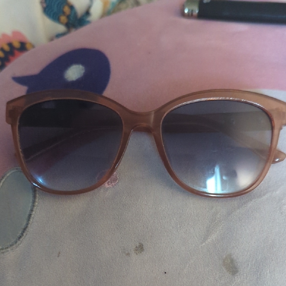 Stylish Brown Sunglasses